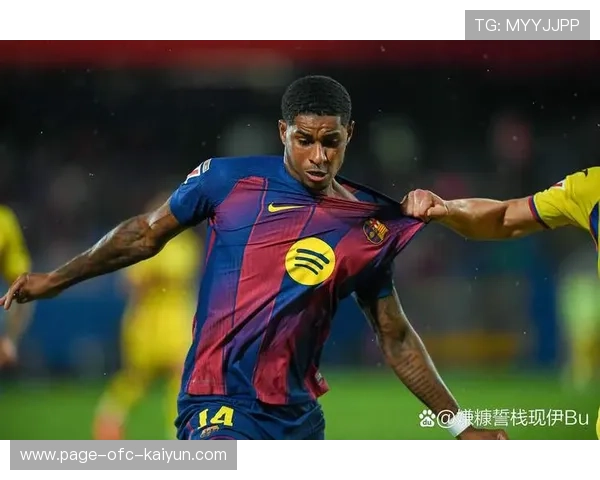 拉什福德回做补射曼联再下一城