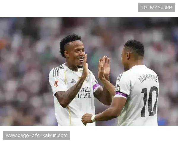 皇马锋线火力全开，继续领跑联赛，“皇马”