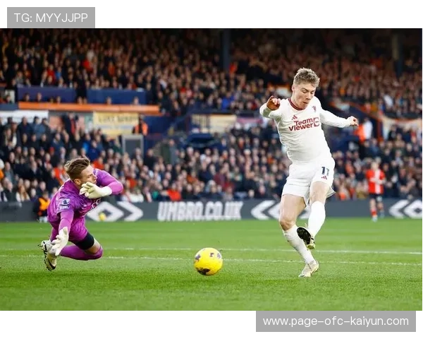 西汉姆补时阶段头球绝杀把握机会赢得比赛