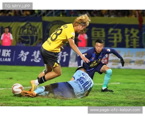 足球世界波直挂死角,展现无与伦比的技巧与艺术 足球世界波直挂死角,展现无与伦比的技巧与艺术